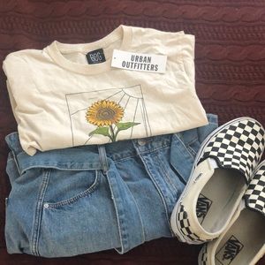 Urban Outfitters Ray of Sunshine tee